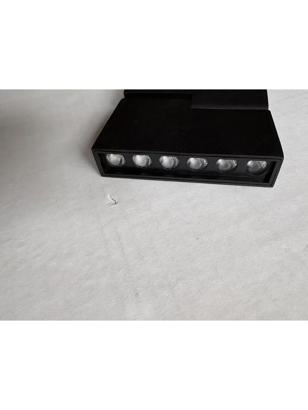 Tracking light replacement